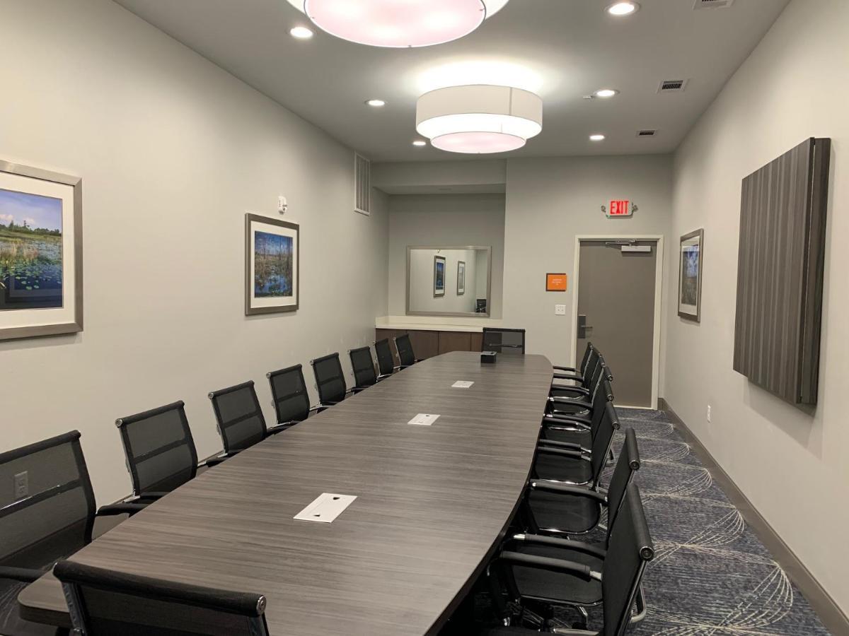 La Quinta Inn & Suites By Wyndham Tifton Zewnętrze zdjęcie