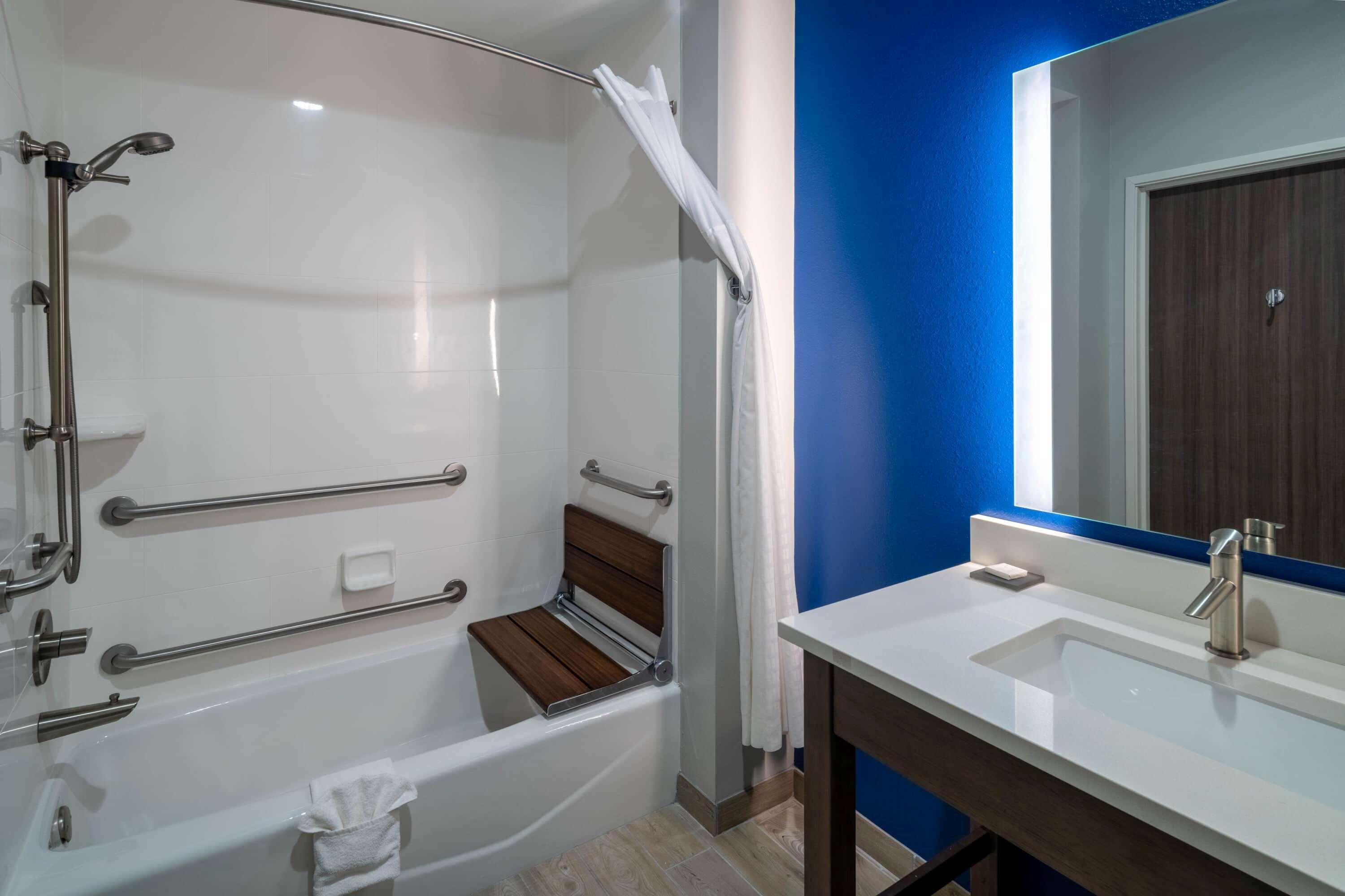 La Quinta Inn & Suites By Wyndham Tifton Zewnętrze zdjęcie